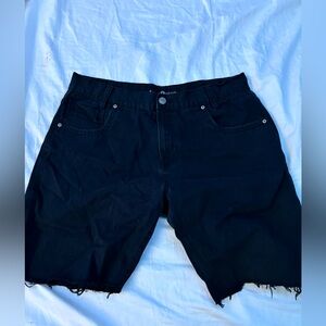 Black jorts